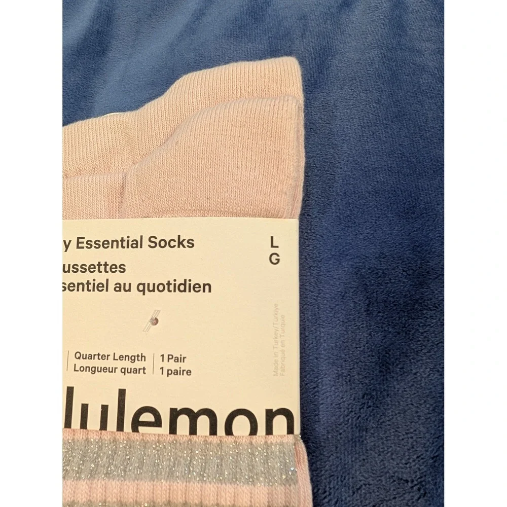 Lululemon‎ Daily Essential Socks Pink Quarter Length Metallic Striped NWT Large